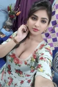 Escorts in Clifton Karachi